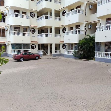 Pk Ocean Apartment Mombasa Exterior foto