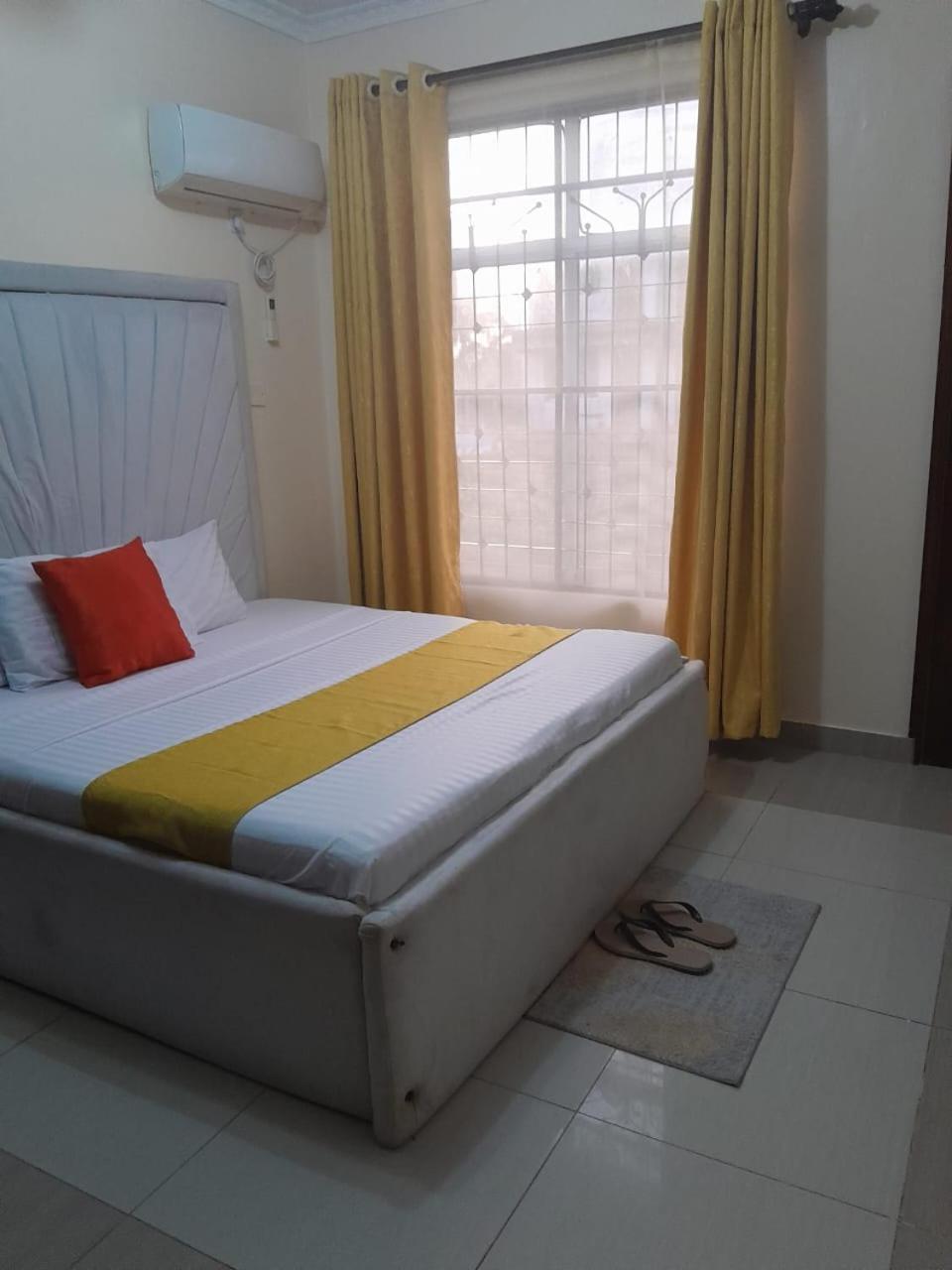 Pk Ocean Apartment Mombasa Exterior foto